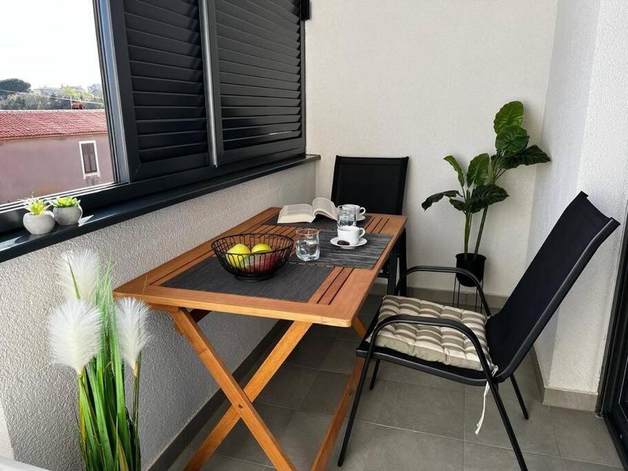 PUY Art Apartment Monvidal מראה חיצוני תמונה