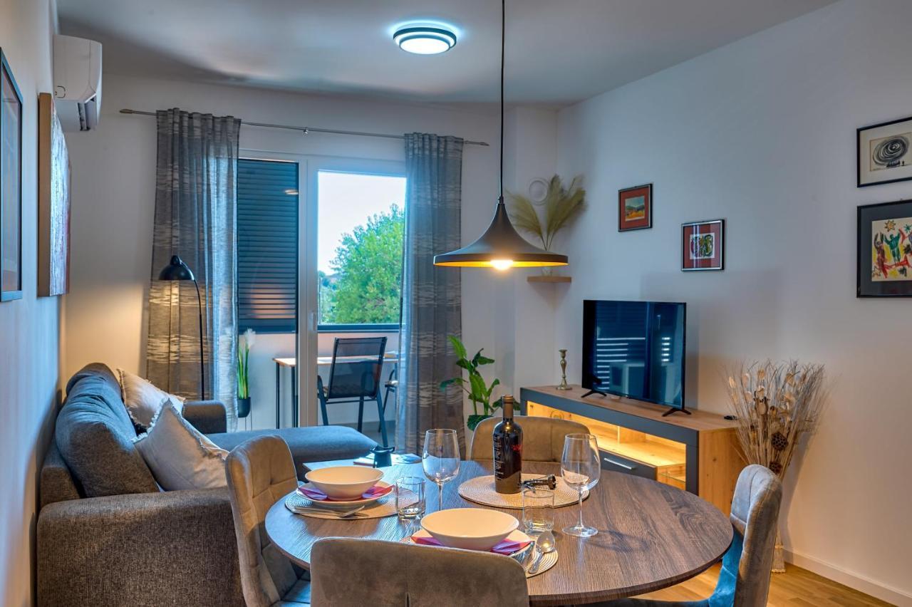 PUY Art Apartment Monvidal מראה חיצוני תמונה
