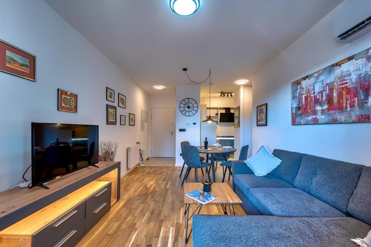 PUY Art Apartment Monvidal מראה חיצוני תמונה